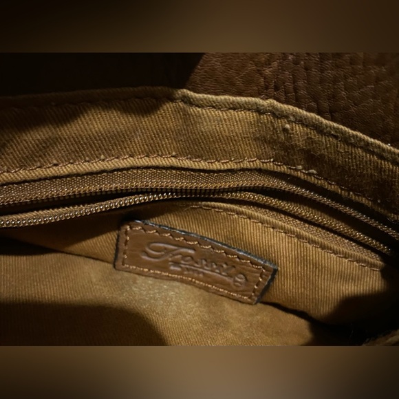 Fossil Pebbled Leather Brown Crossbody Bag With Beaded Flowers. - Picture 6 of 6